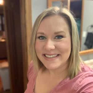 Meet your Posher, Nicole